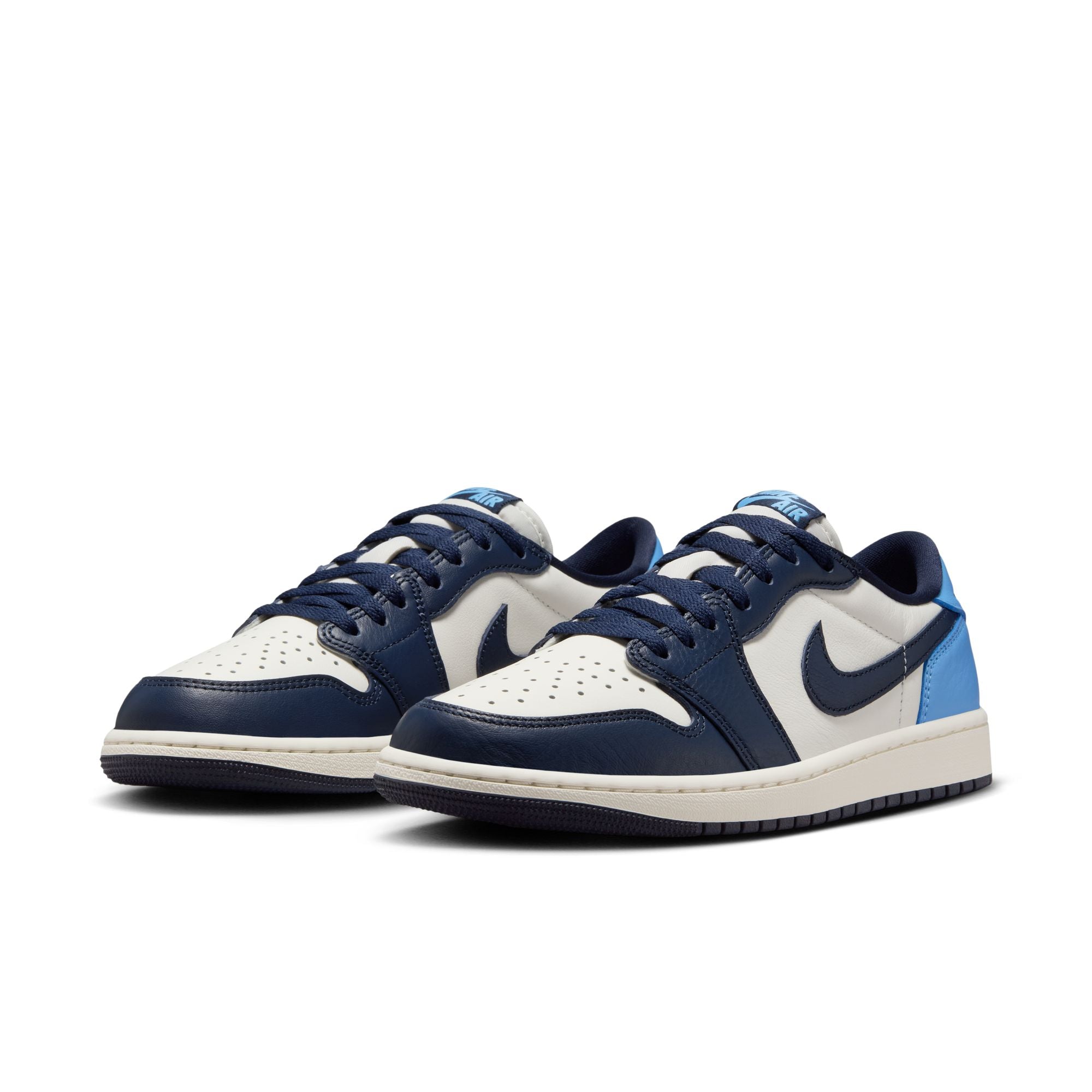 Air Jordan 1 Low OG "Obsidian"