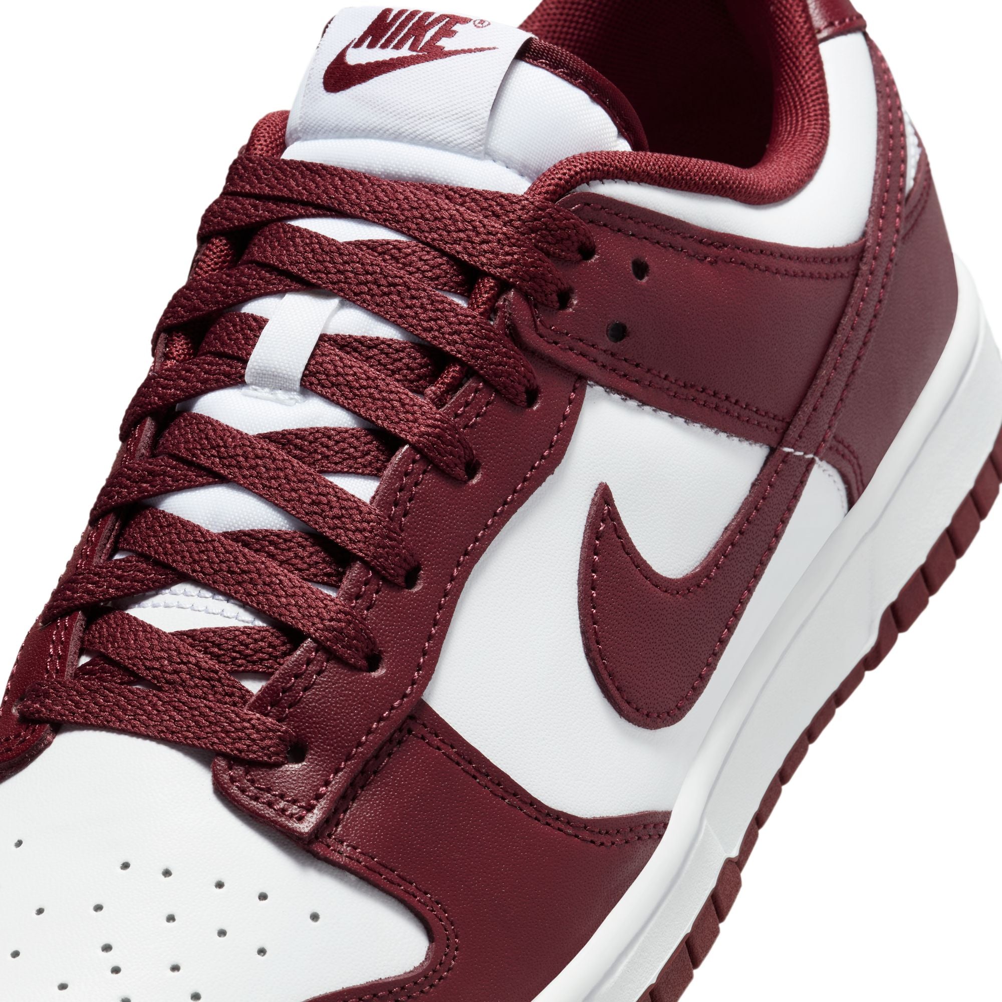 Nike sb red 2025